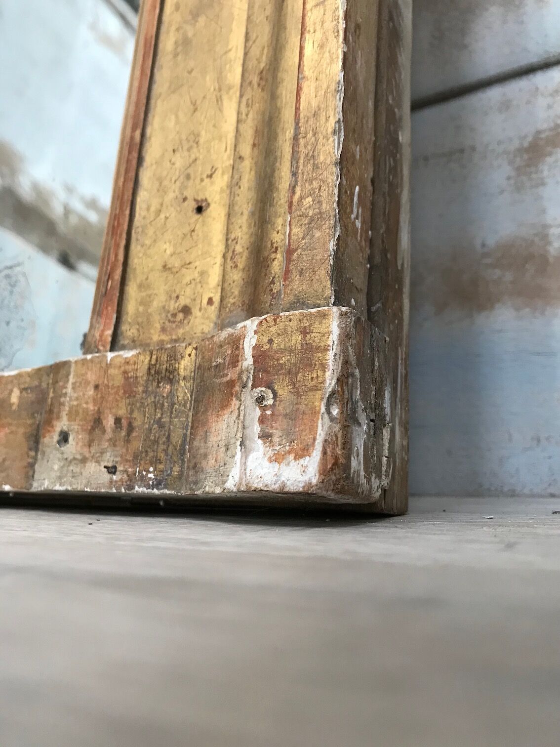 Golden rectangular mirror - 171x127cm