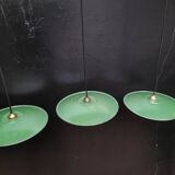 Suspensions in enamelled sheets