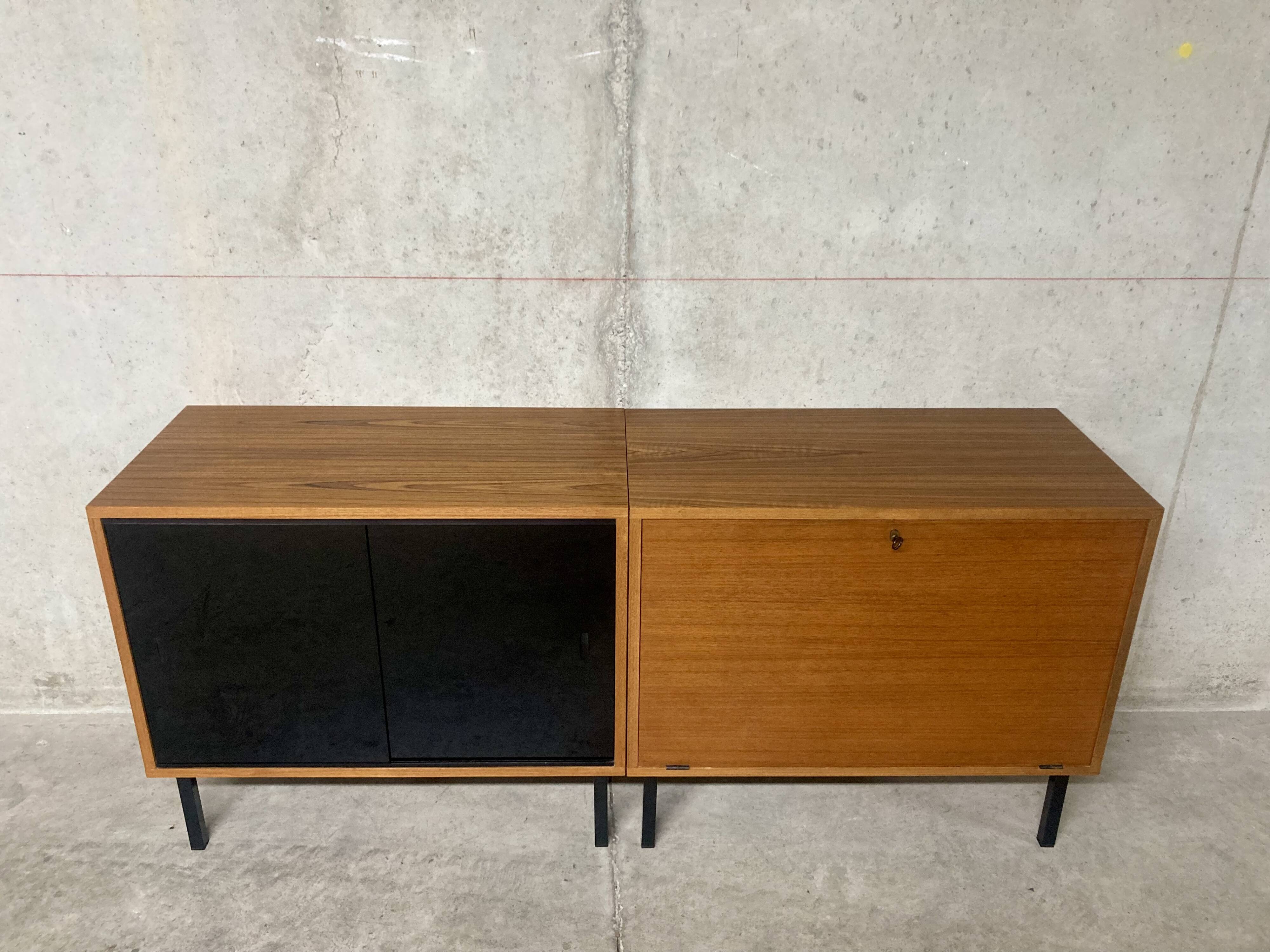 Enfilade moderniste vitrine teck Philippon et Lecoq vintage années 60