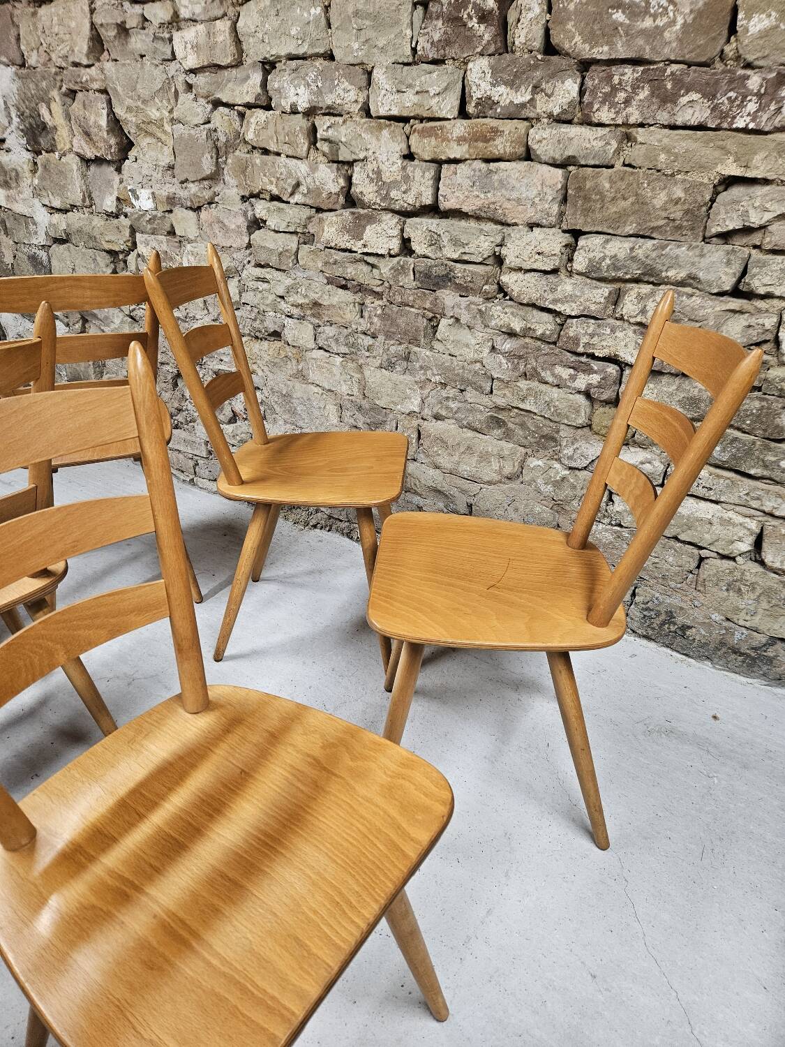 Lot of 8 country bistro chairs from the 1970s