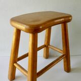 Light wood stool, free-form seat