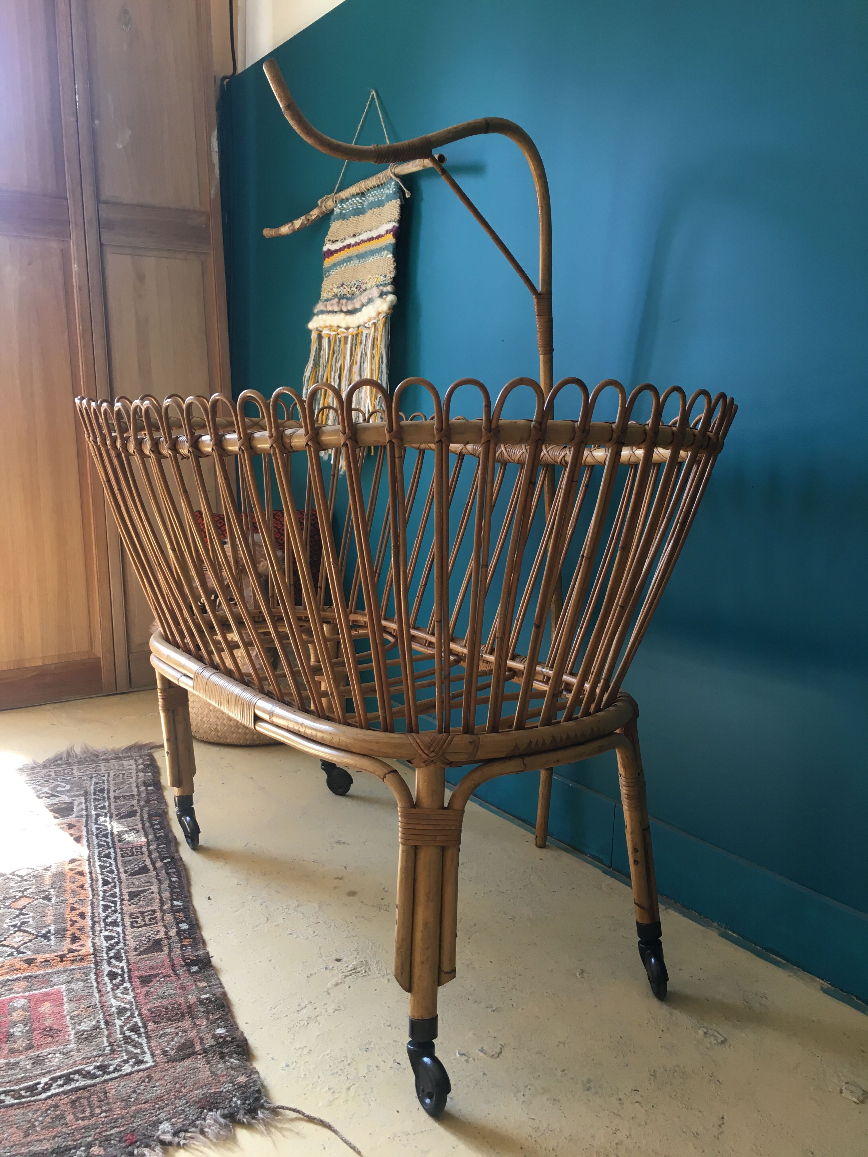 Rattan cradle