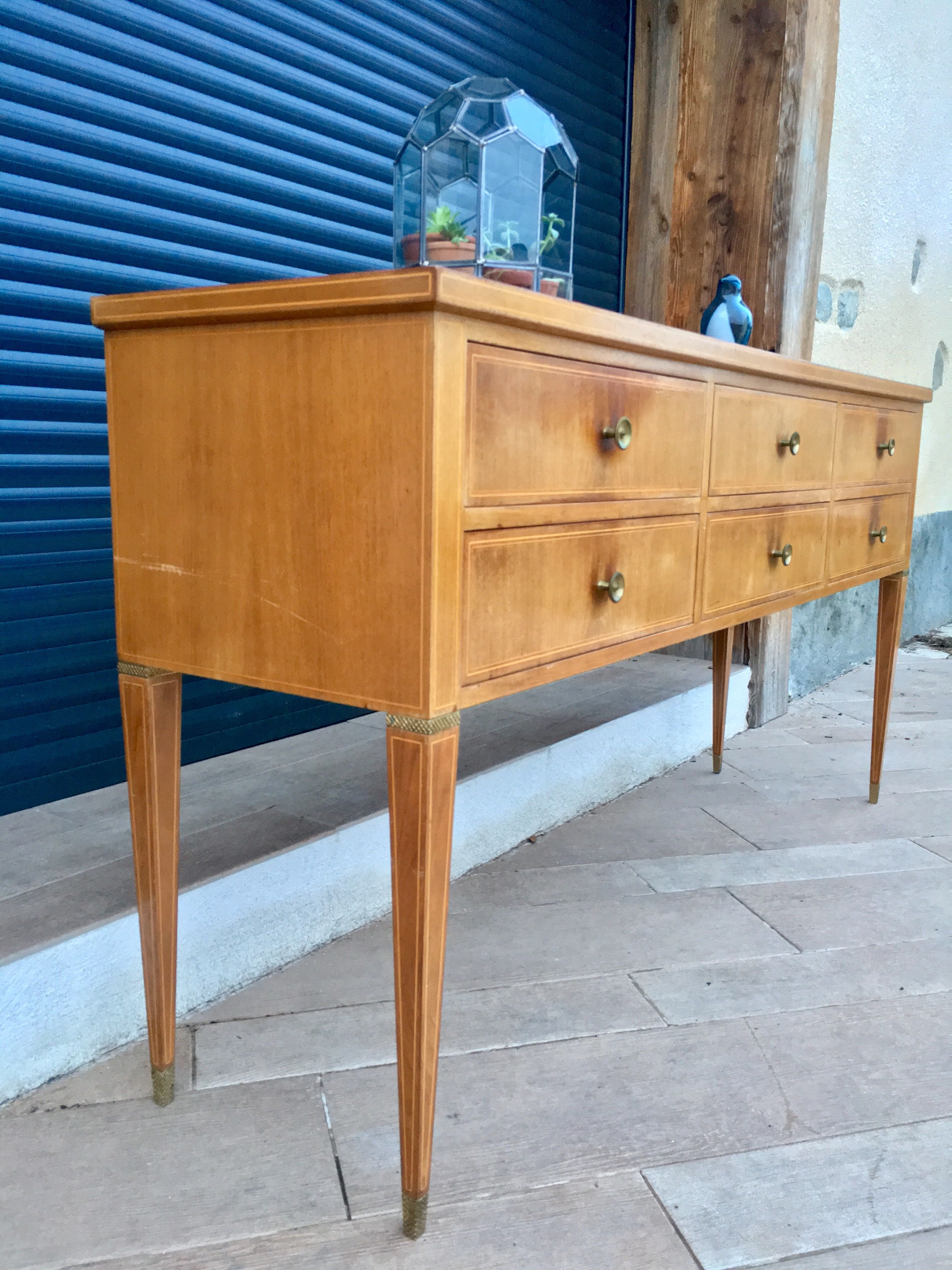 Console, regency thread