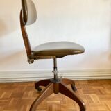 Office chair with wheels