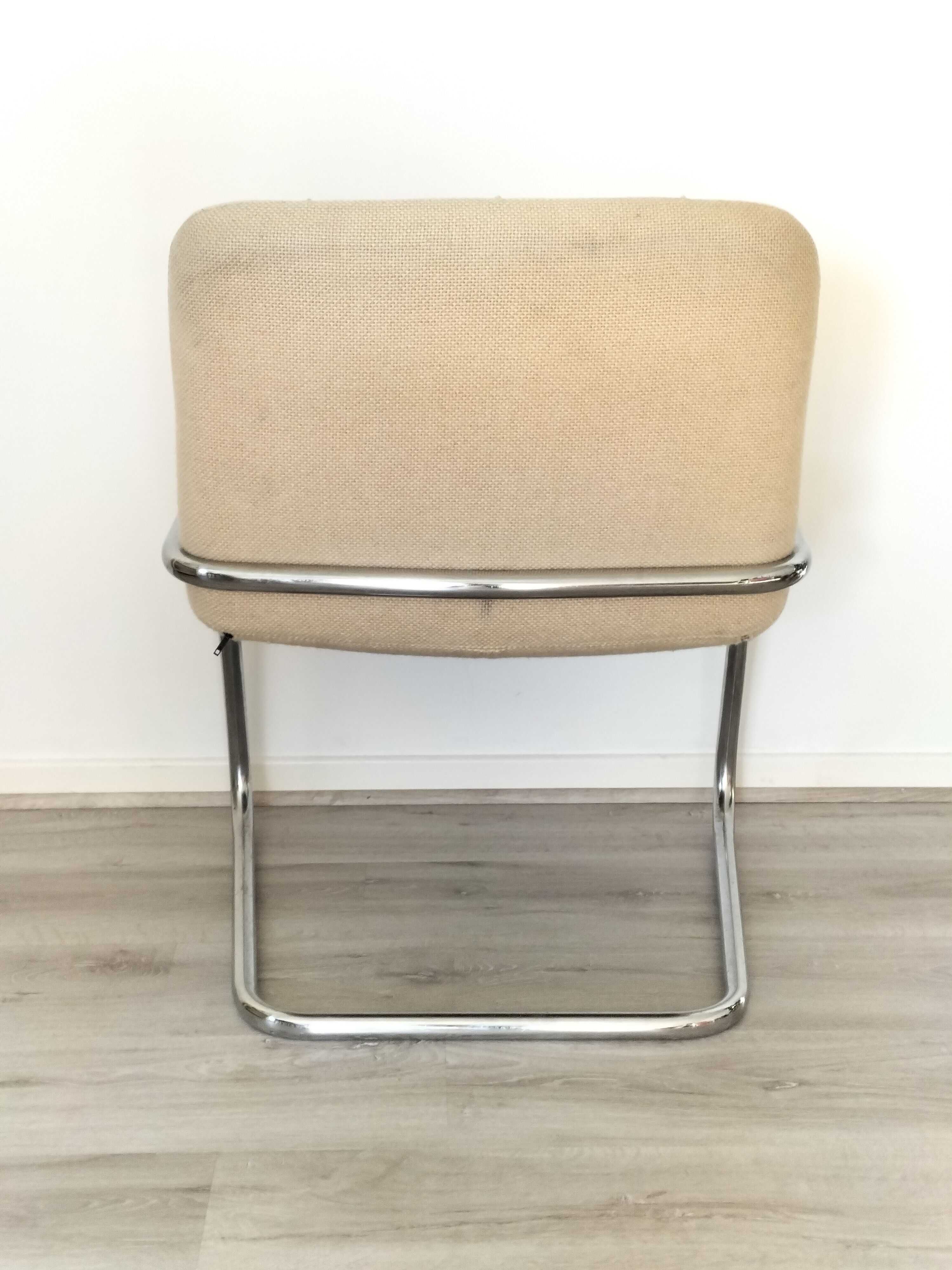 Beige chair Yves Christin