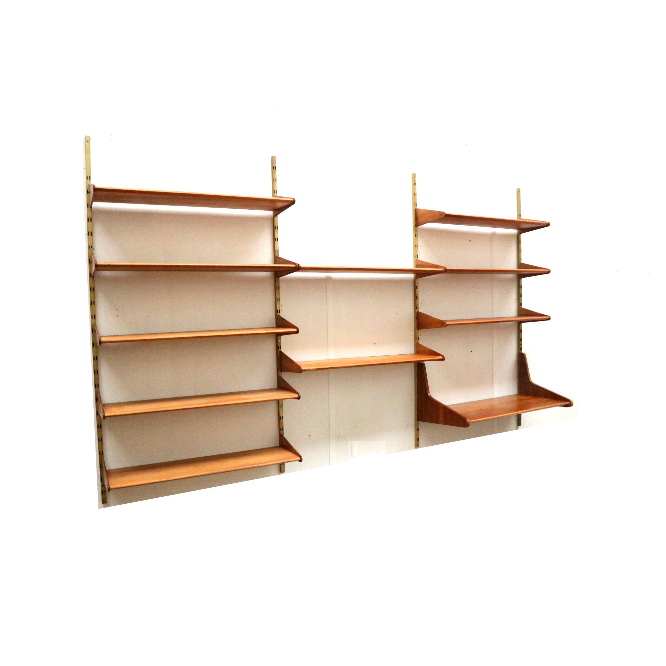 Vintage wall unit / shelf by Kai Kristiansen made in the 50s