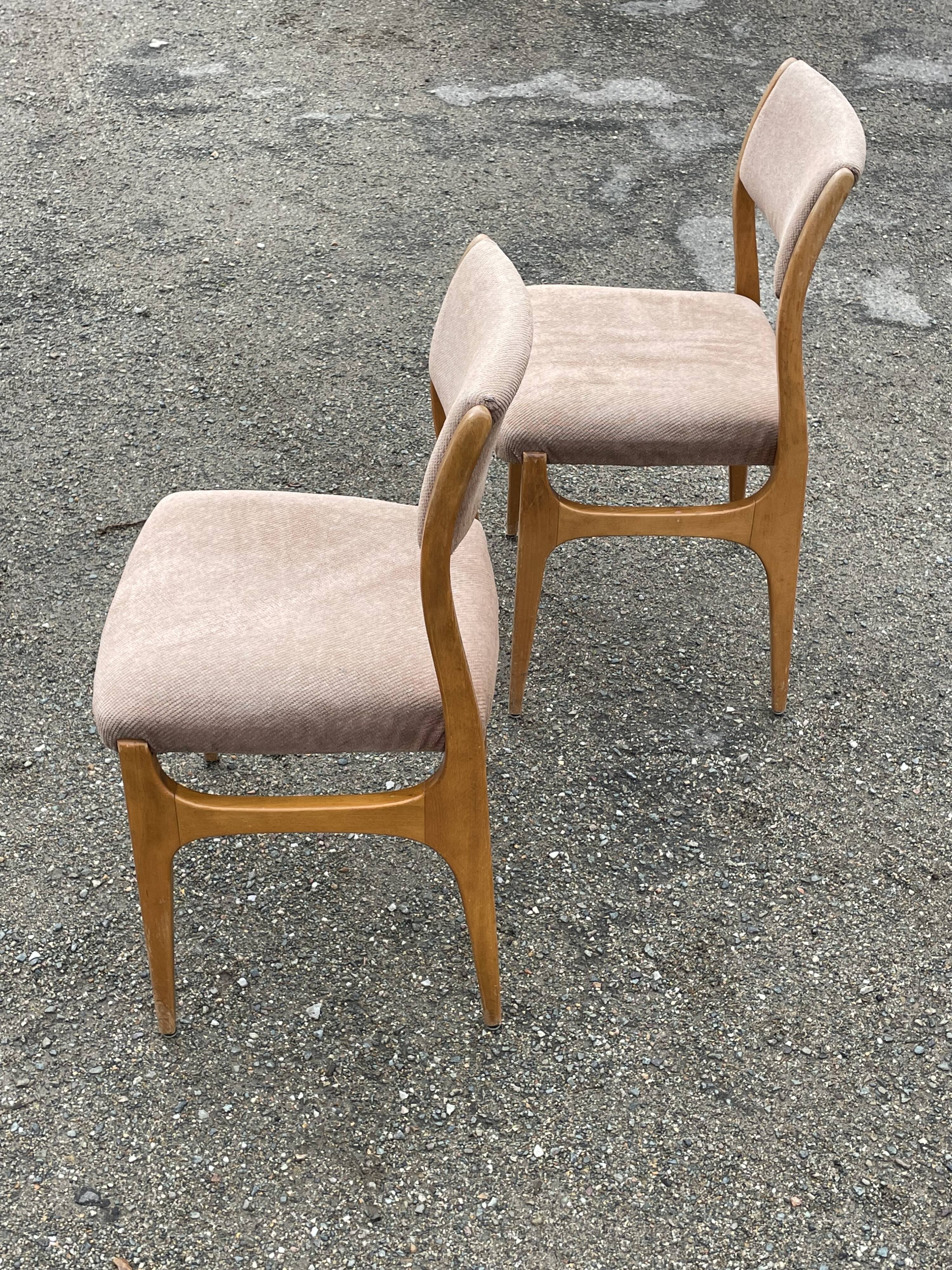 2 Scandinavian chairs