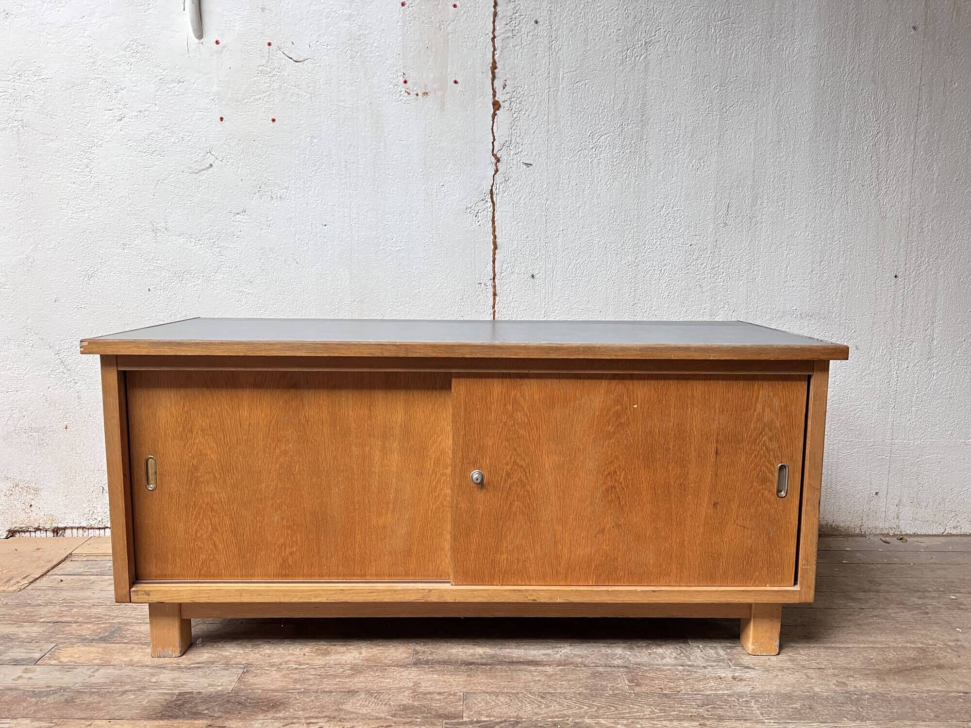 Vintage TV / hi-fi cabinet sideboard - oak - 50/60 - French modernist