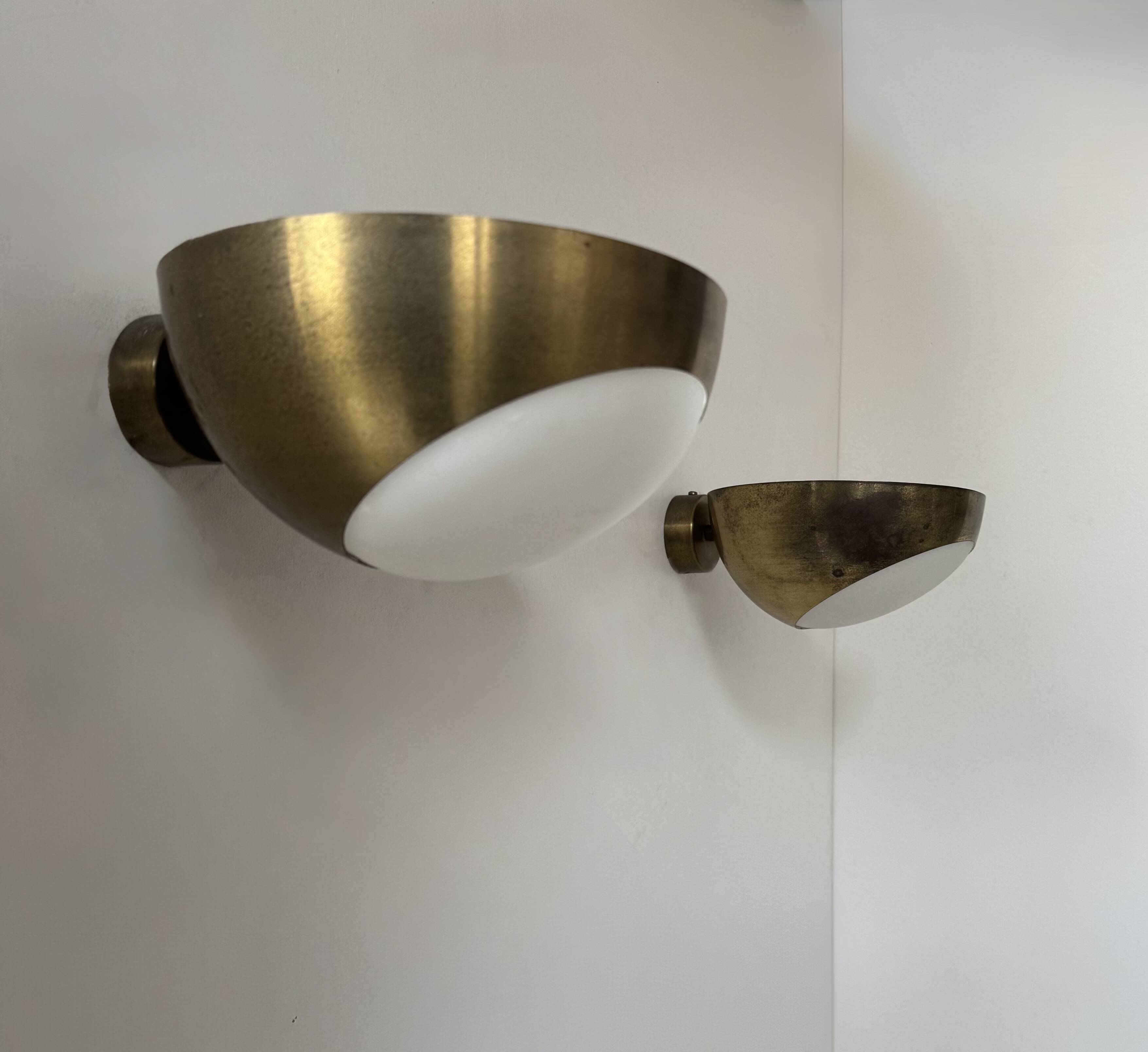 Paire d'appliques vintage laiton et verre, Italie 1960