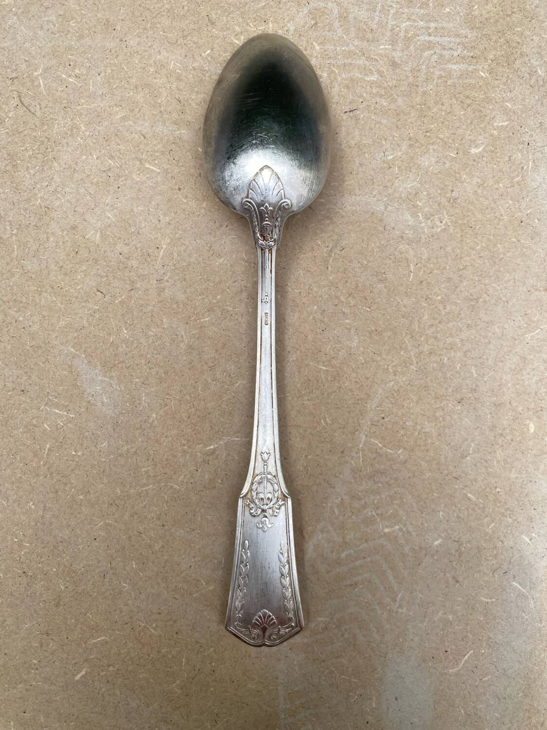 Set of 12 silver-plated metal soup spoons