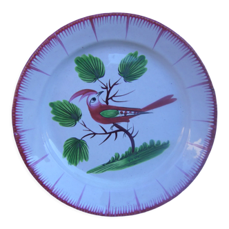 Assiette en faience de l'est de la France