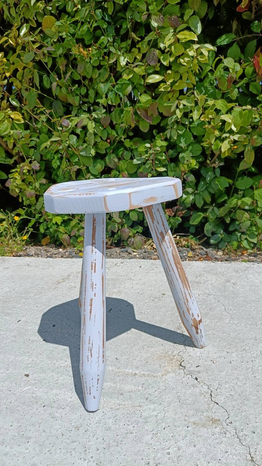 Vintage tripod stool