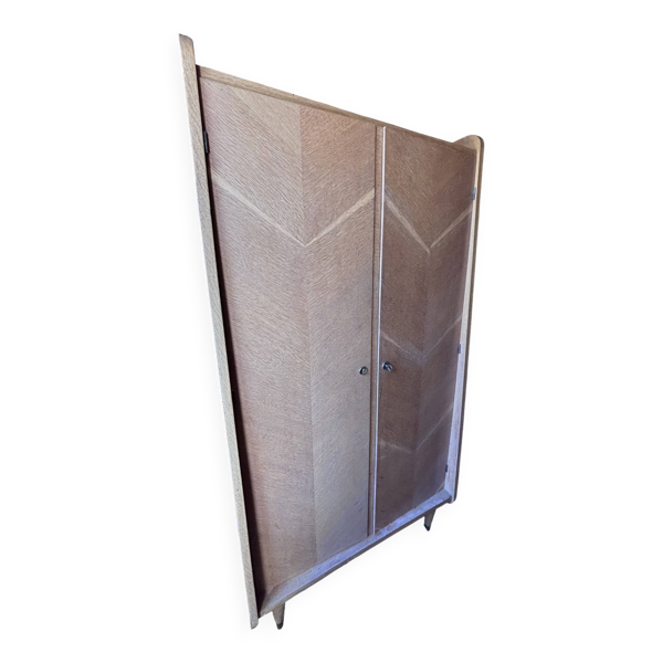 Armoire Art Déco en chêne à décor chevrons