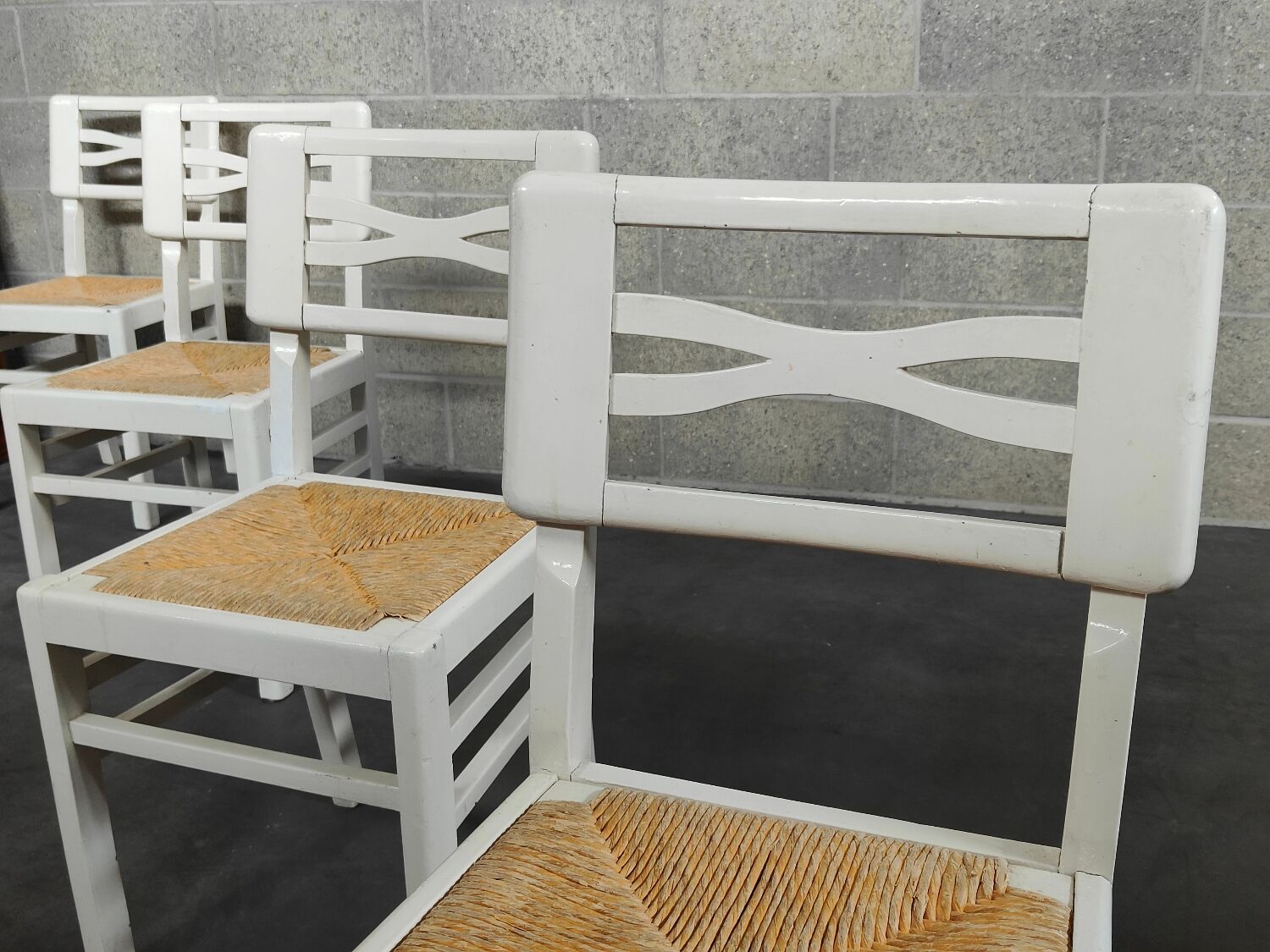 4 chaises blanche
