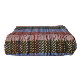 Khadi blanket, hand-woven from recycled wool by Storie