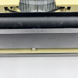 "Small" typewriter