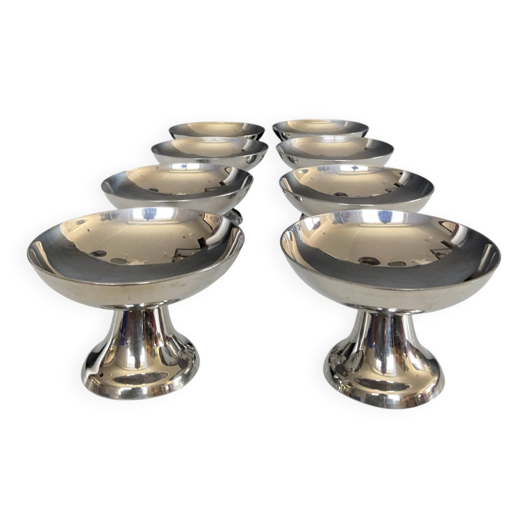 Set of 8 vintage stainless steel ice cream bowls
