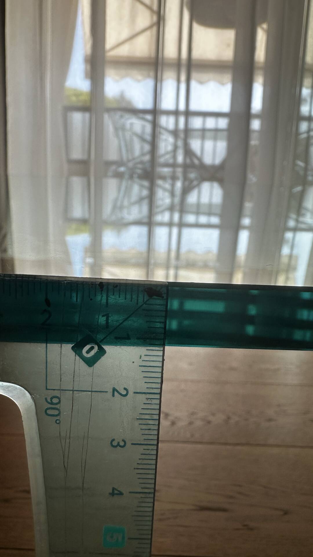 Table basse en verre courbé 12 mm, 110 × 60 cm
