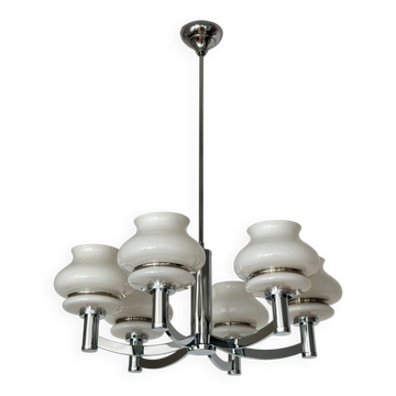 Chrome and opaline lustre