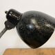 Lampe de table industrielle noire, années 1950