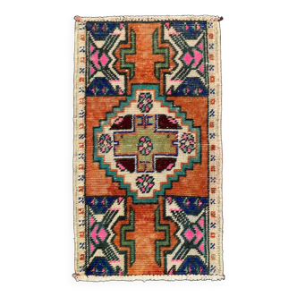 Small Vintage Turkish Rug 81x46 cm, Short Runner, Tribal, Shabby, Mini Carpet