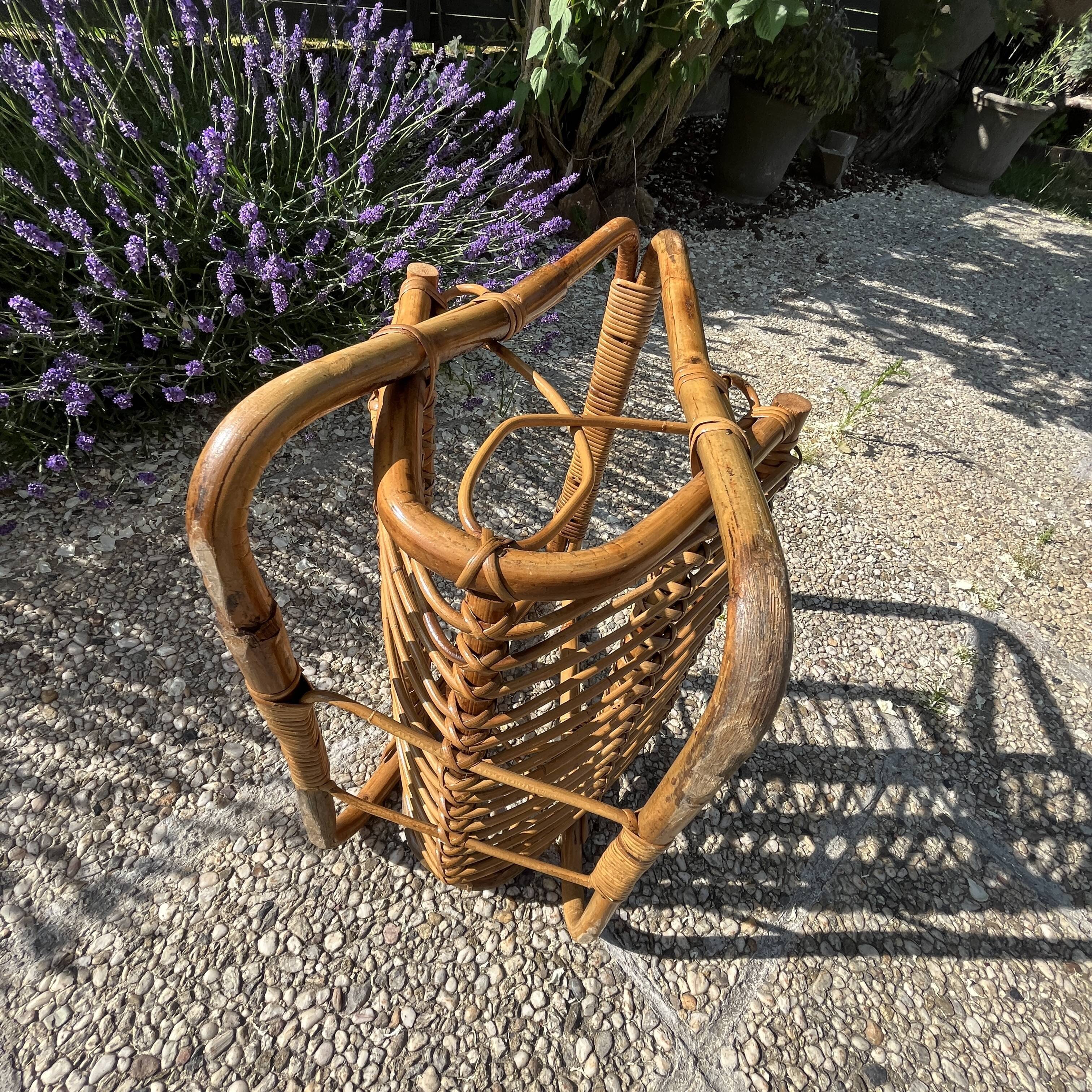 Bamboo magazine holder