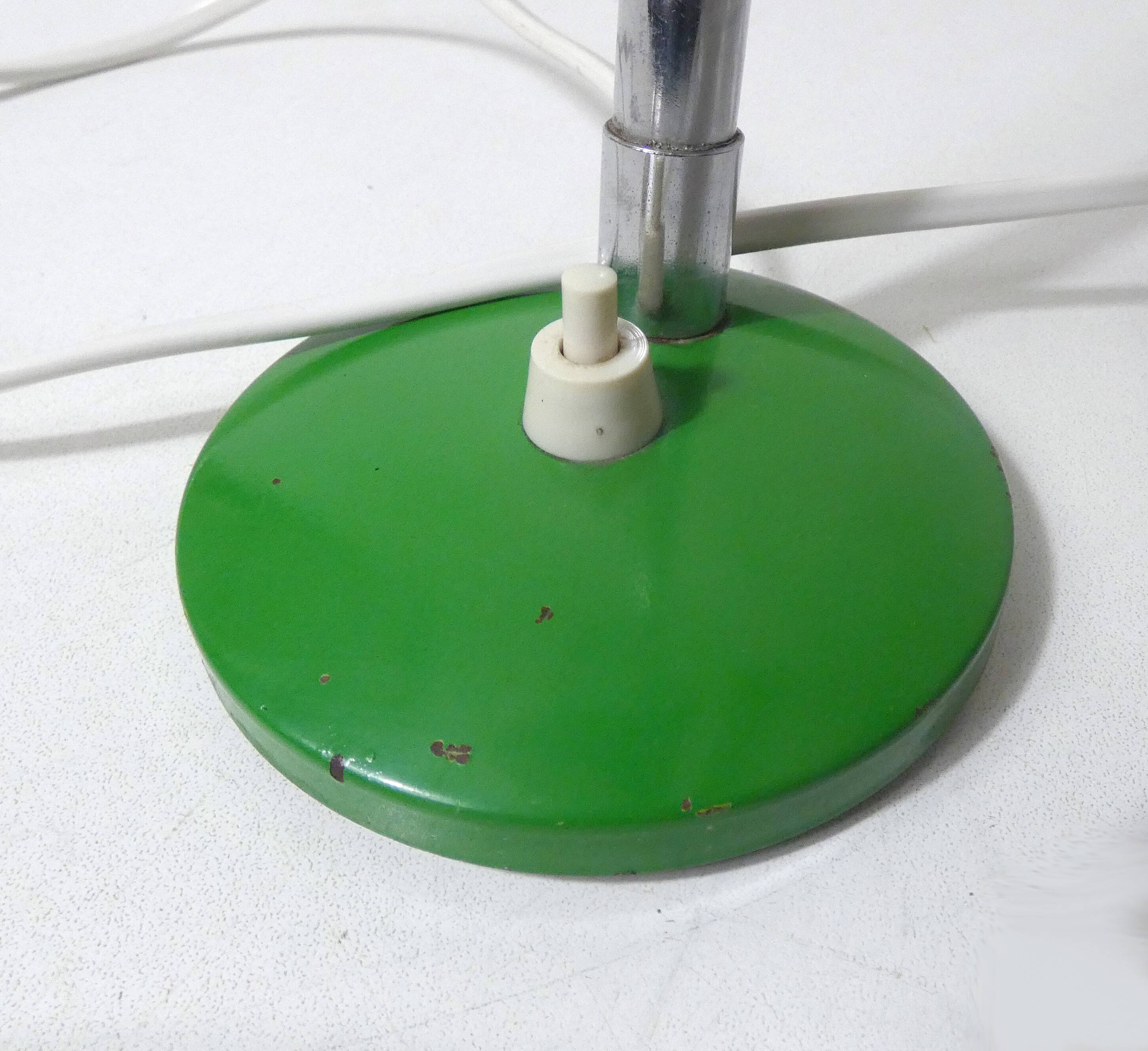 Vintage green metal adjustable desk lamp