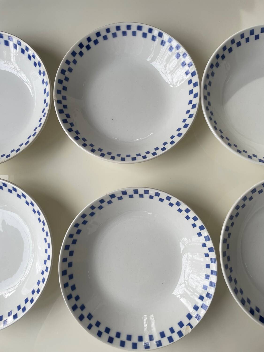 6 “checkerboard” soup plates Moulin des Loups