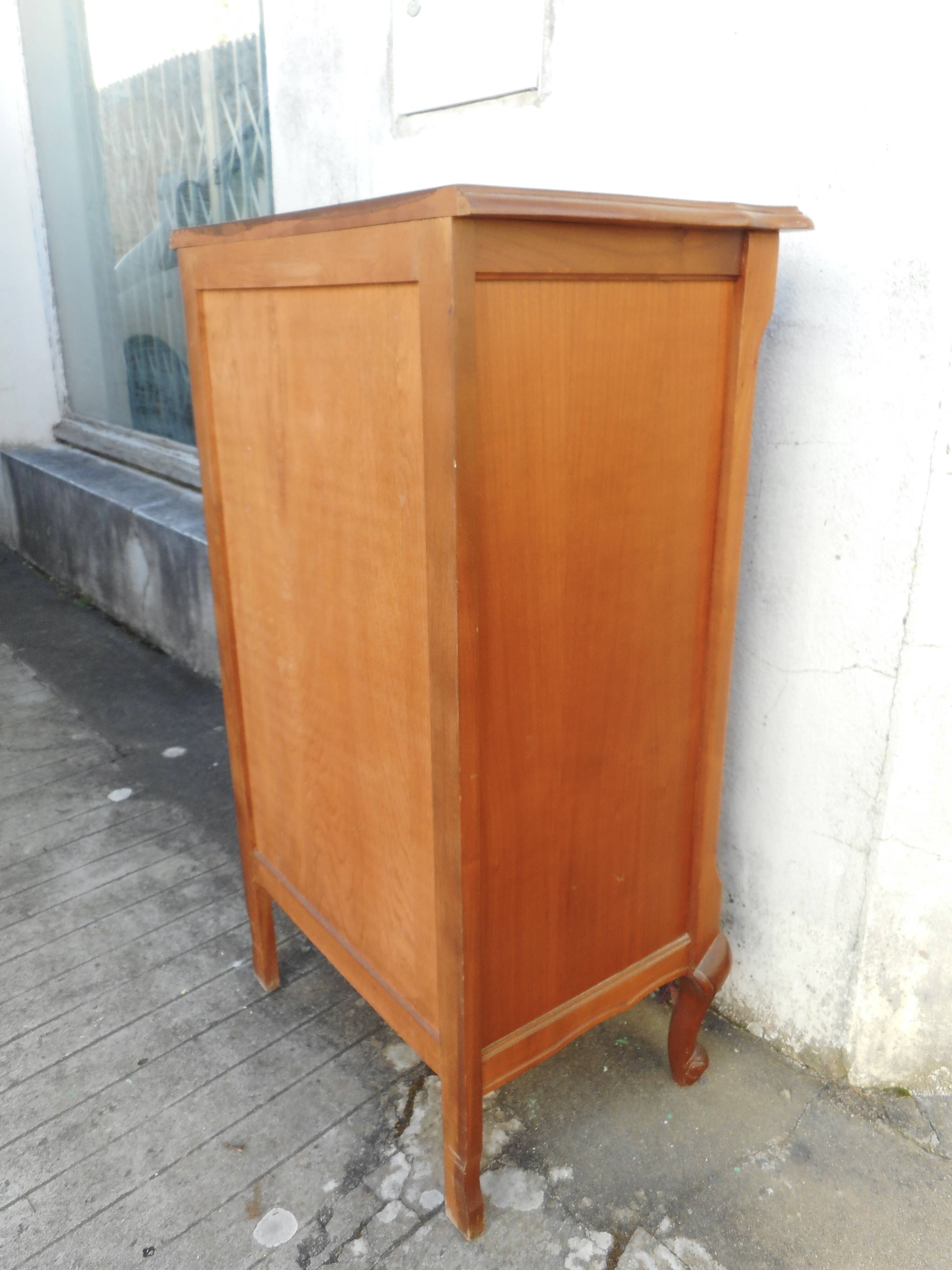 Cherry wood cabinet with 5 drawers