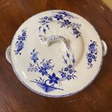 Tournai Porcelain Soup Tureen, Boch Frères, Fly Decor
