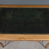 Small desk in apple and cherry wood, Louis XV – XVIII century.