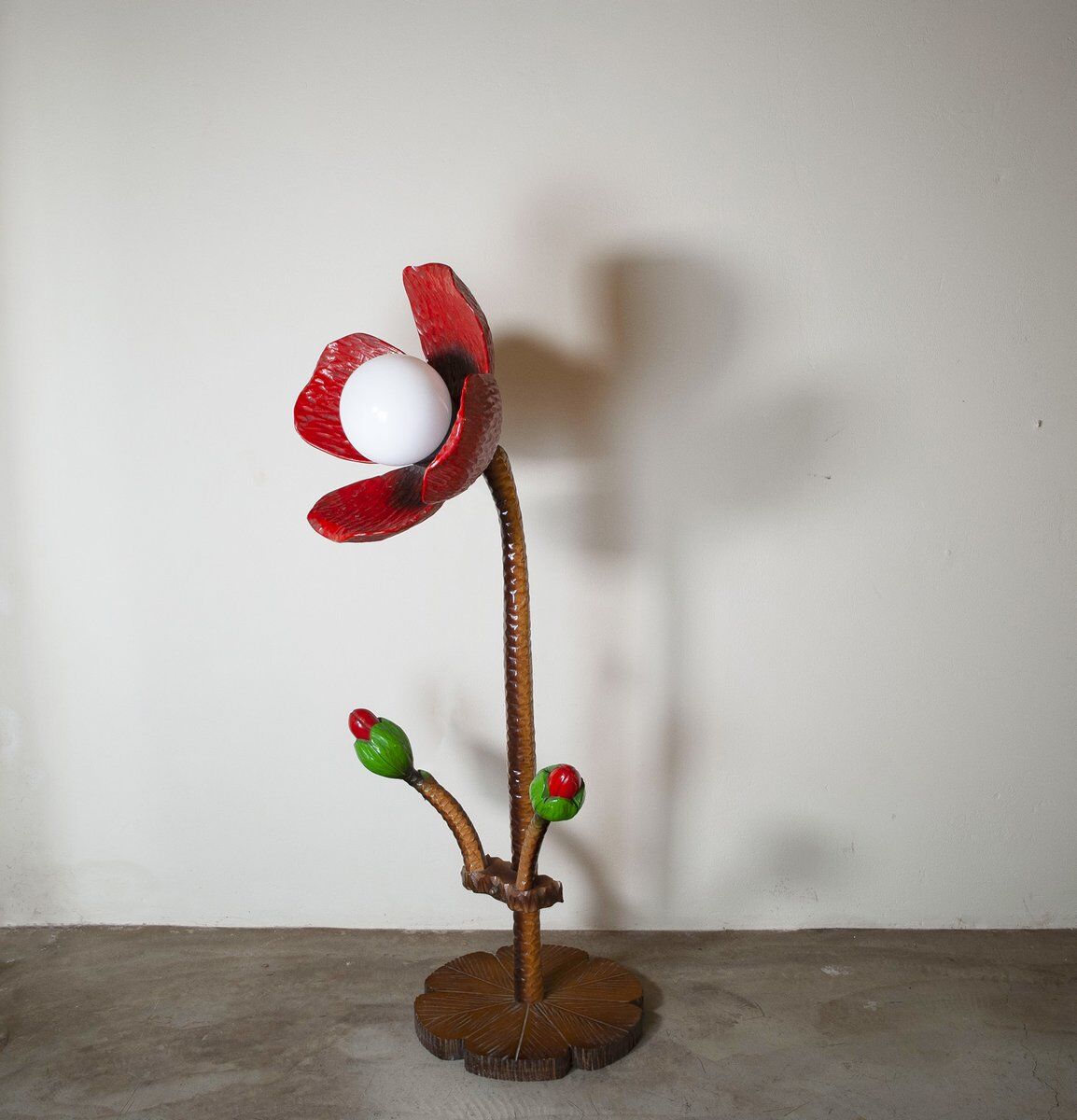 Inlaid and lacquered wooden floor lamp, 1960s.