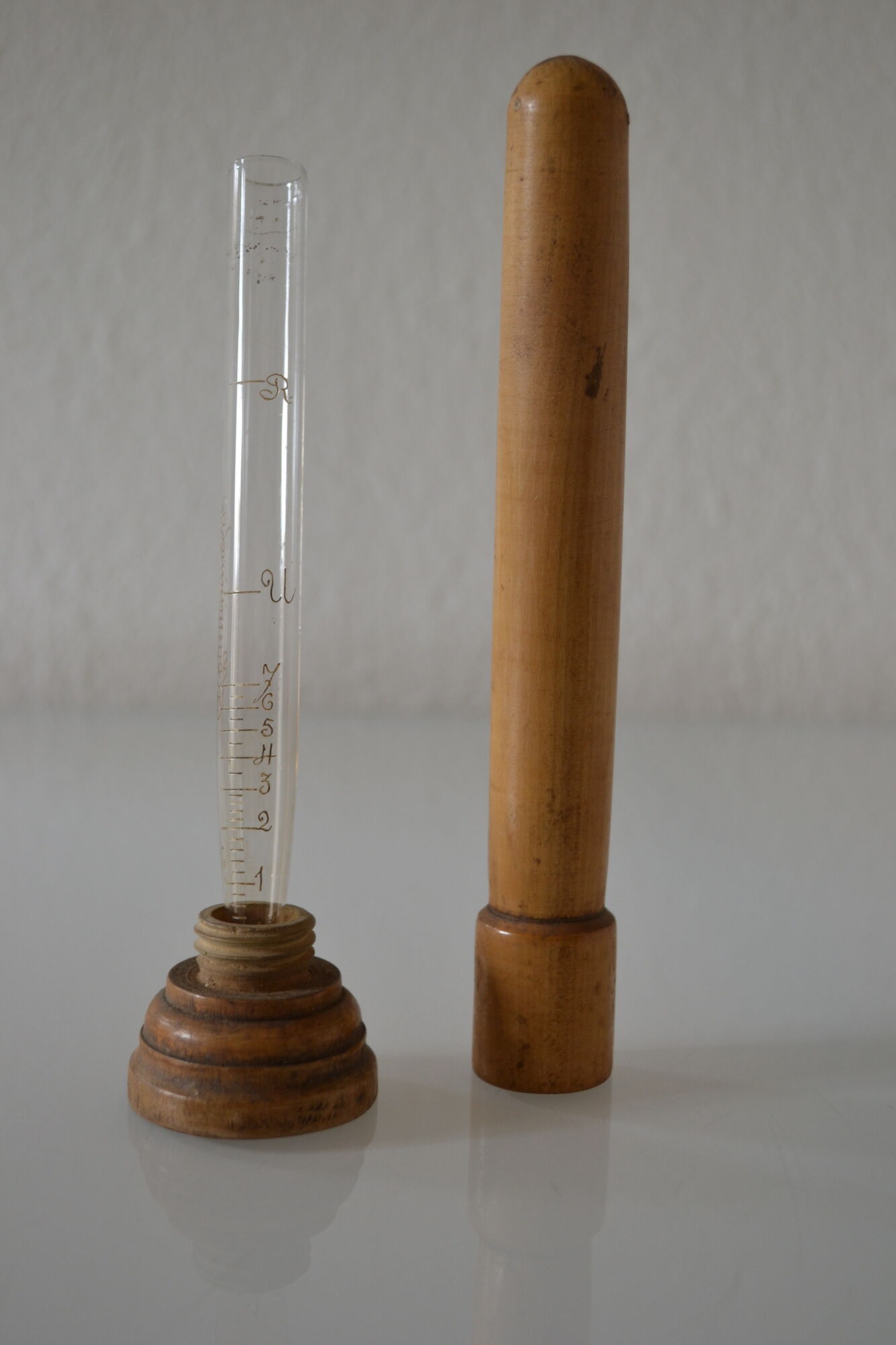 FORMER LABORATORY ALBUMINIMETER NINETEENTH APOTHECARY MEDICINE COLLECTION