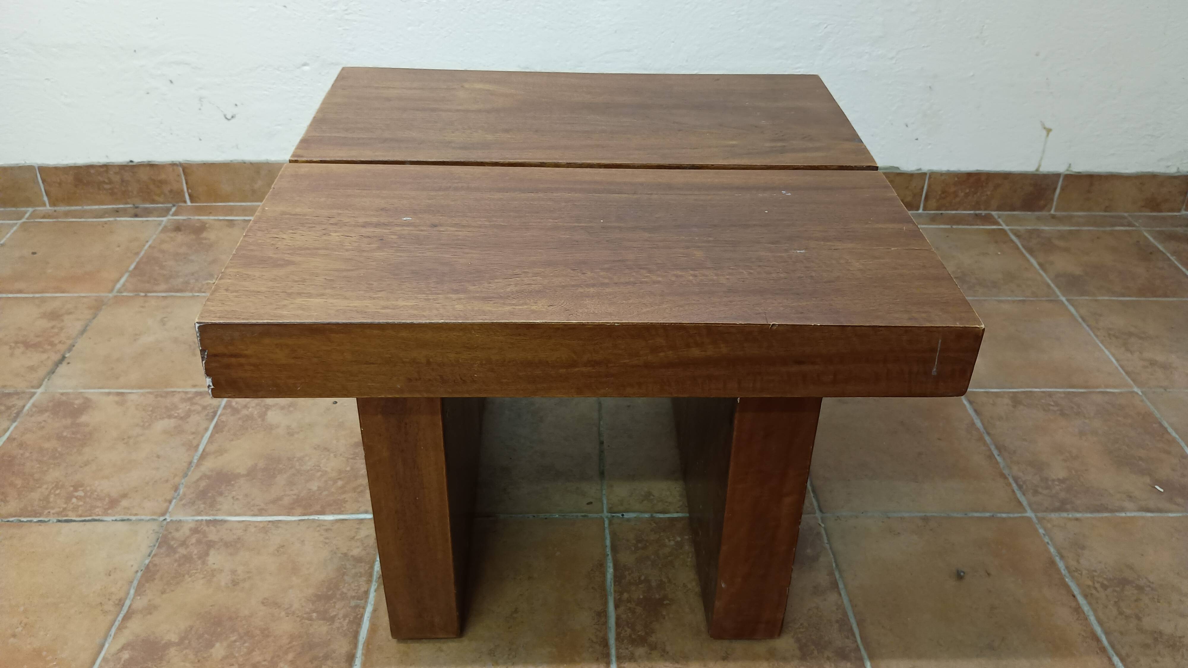 Brustaliste solid wood side table
