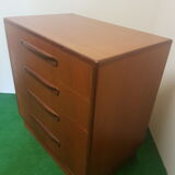 Vintage chest of drawers