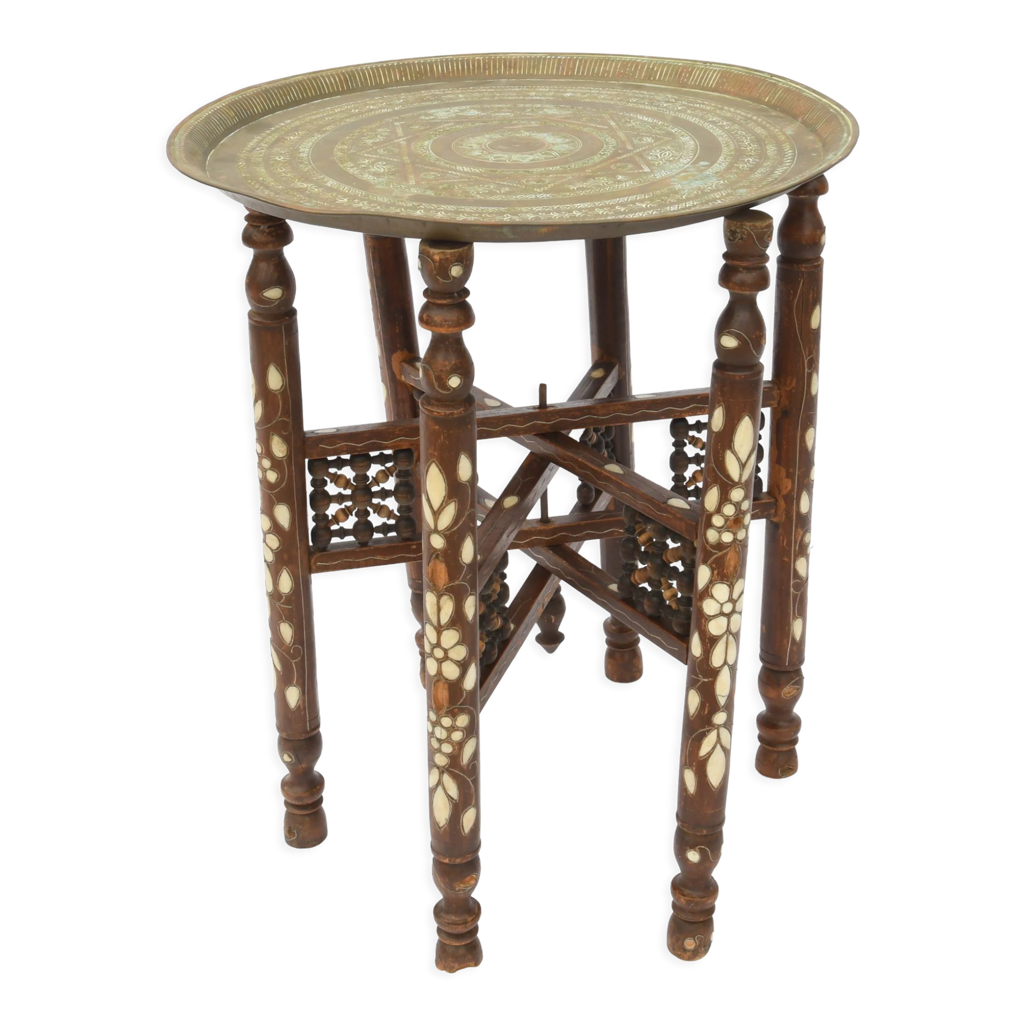 Eastern pedestal table