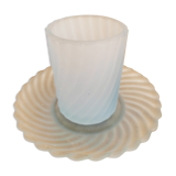 Carafe et gobelet en verre dépoli