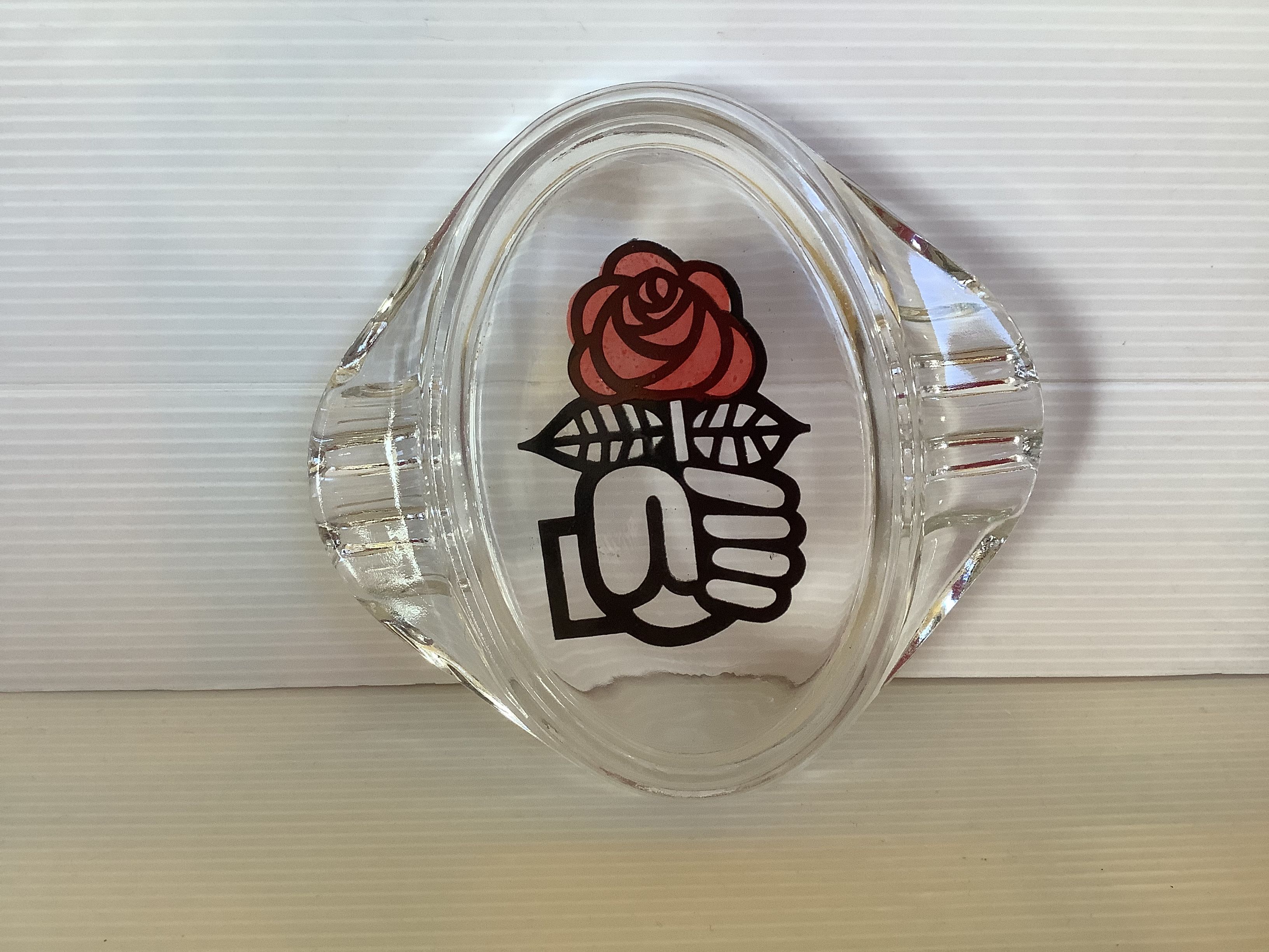 Empty pocket ashtray the fist and the rose of Marc Bonnet