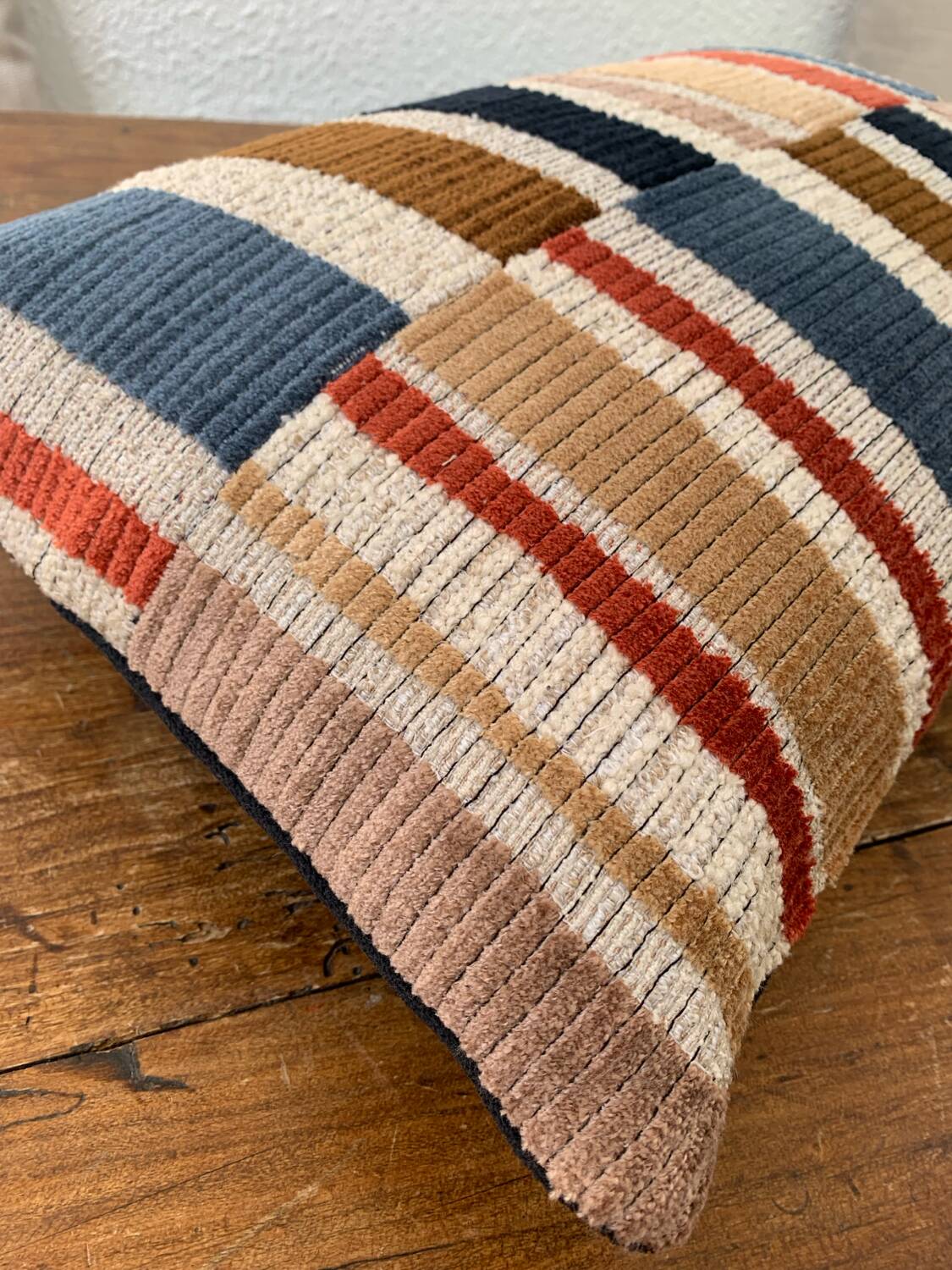Jacquard cushion 30x50cm