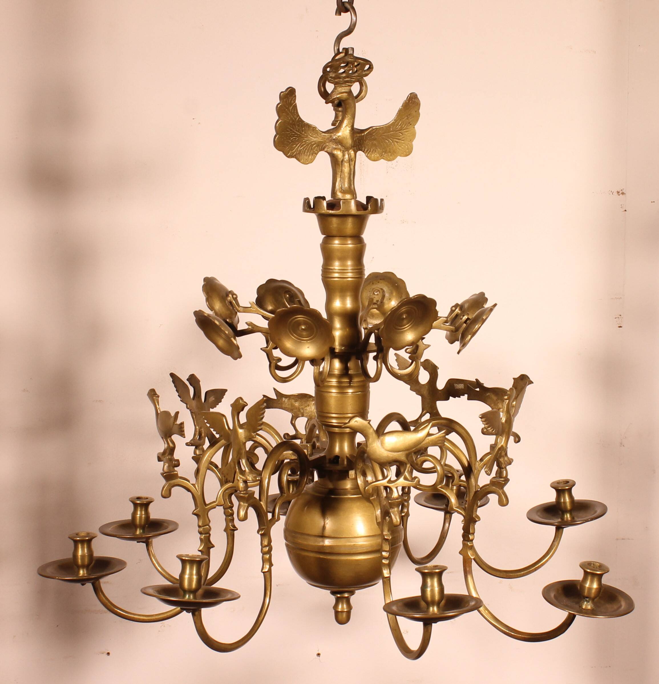 Bronze 8-Branch Chandelier Decorated with Birds