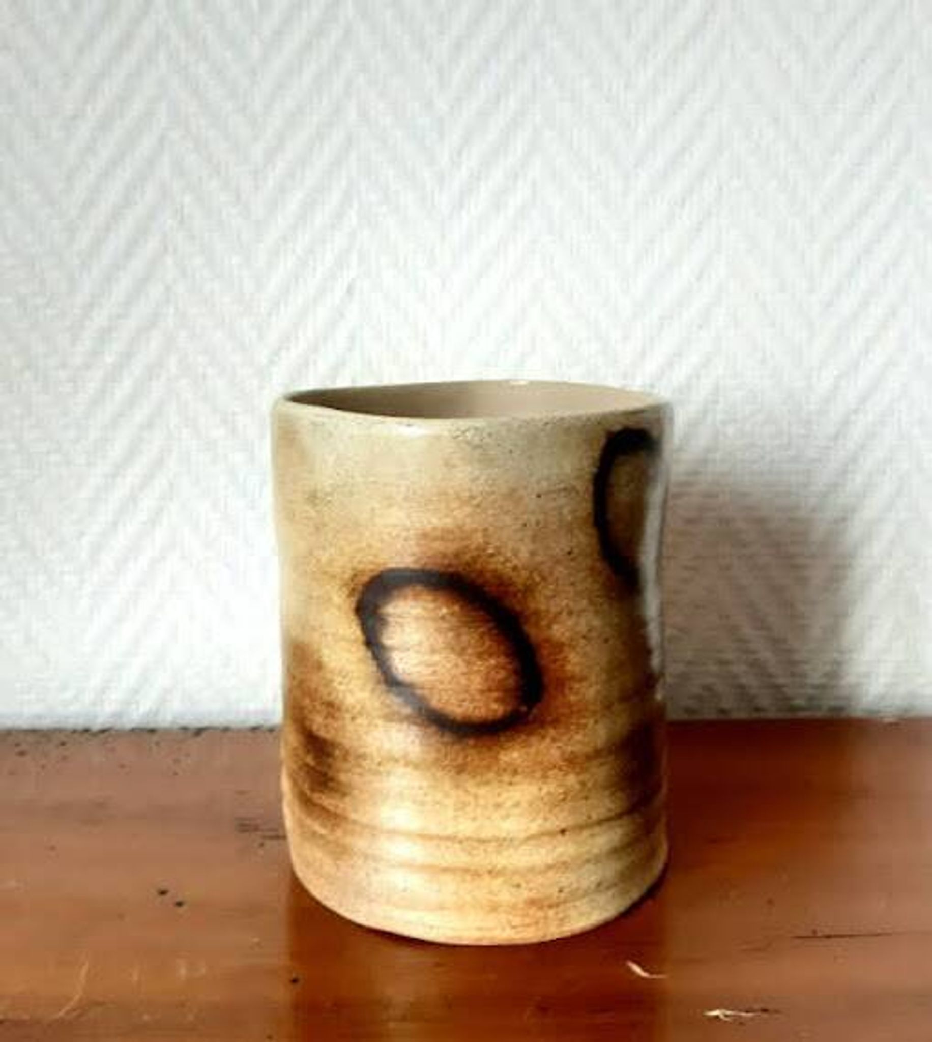 Vase gobelet en céramique vintage