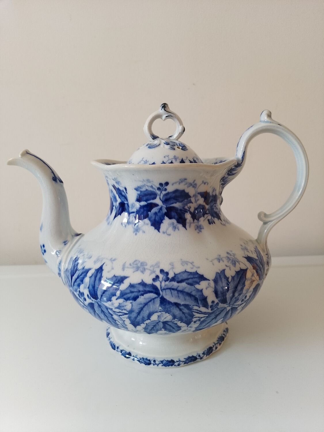 19th century Creil Montereau teapot