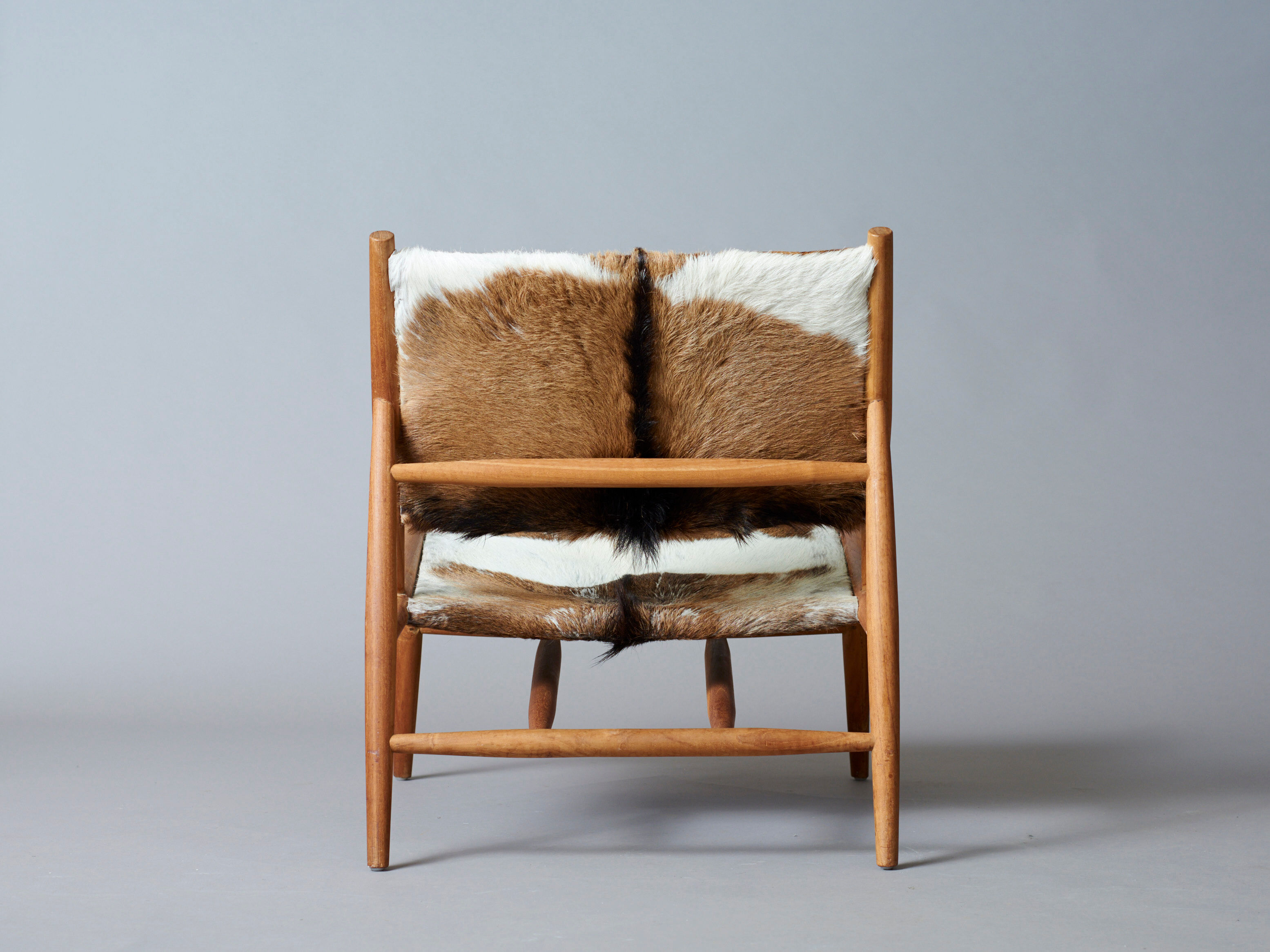 Two lounge chairs in Scandinavian style