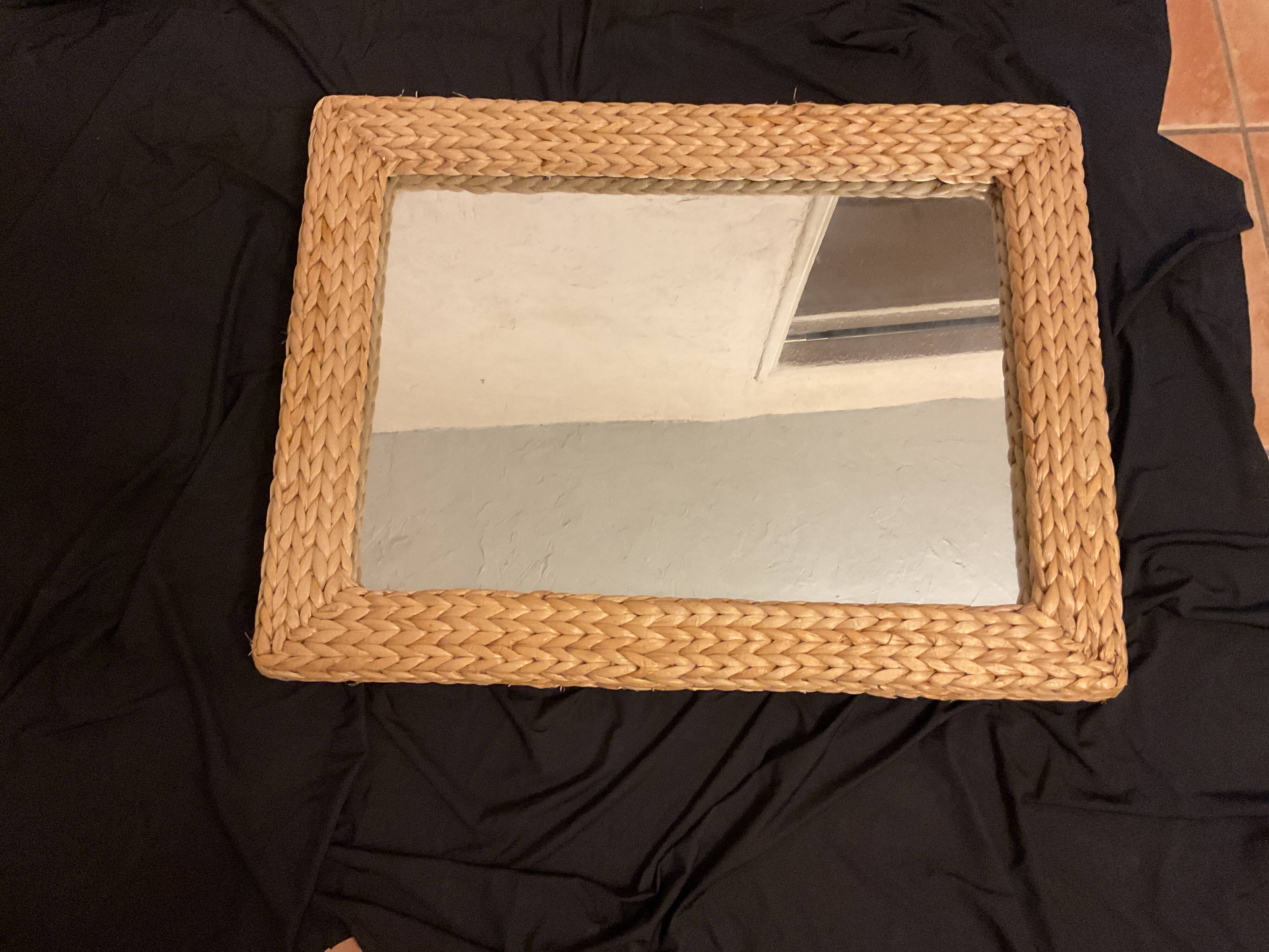 Grand miroir en cordage tressé