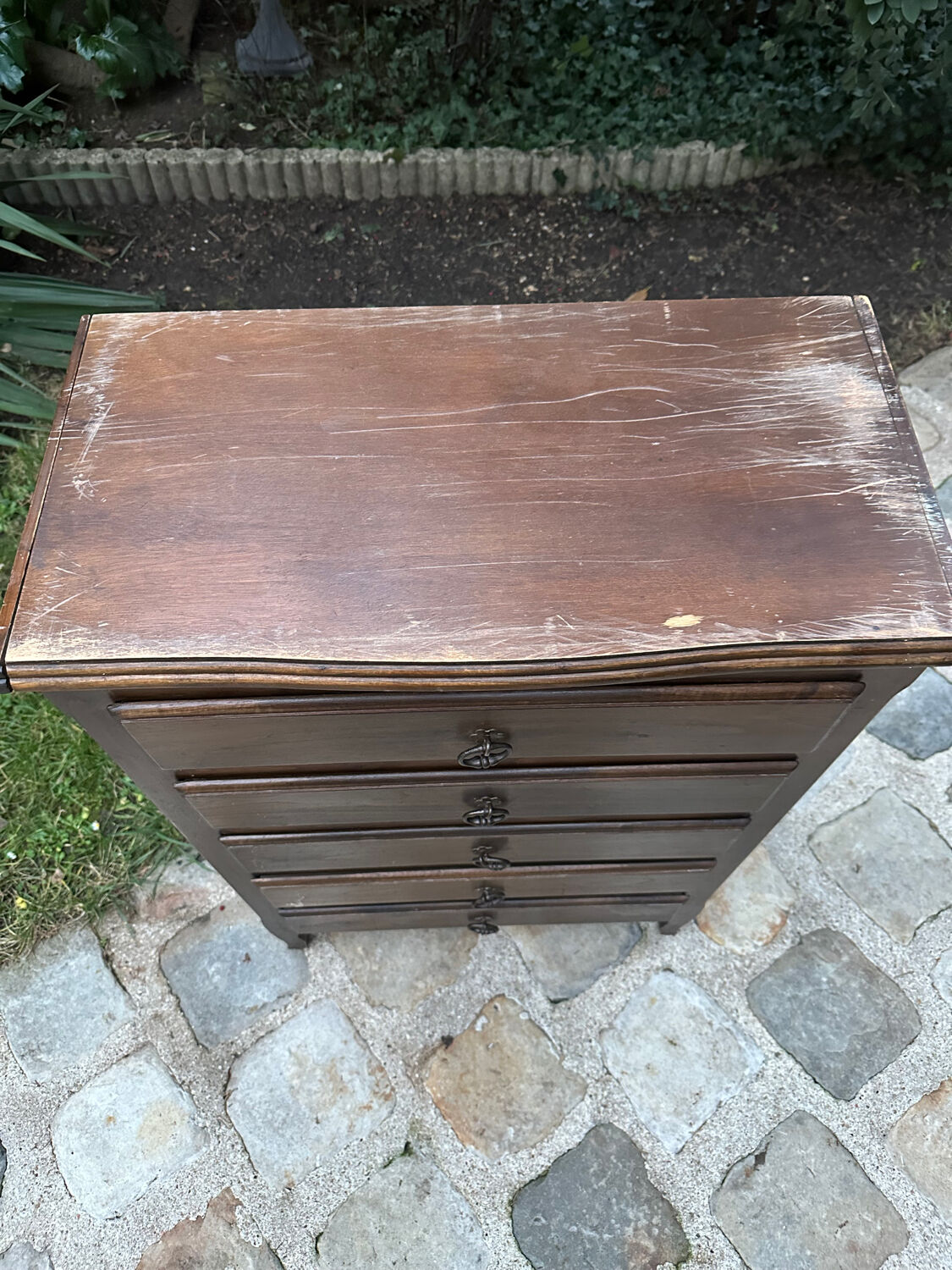 Chest of drawers with 5 drawers