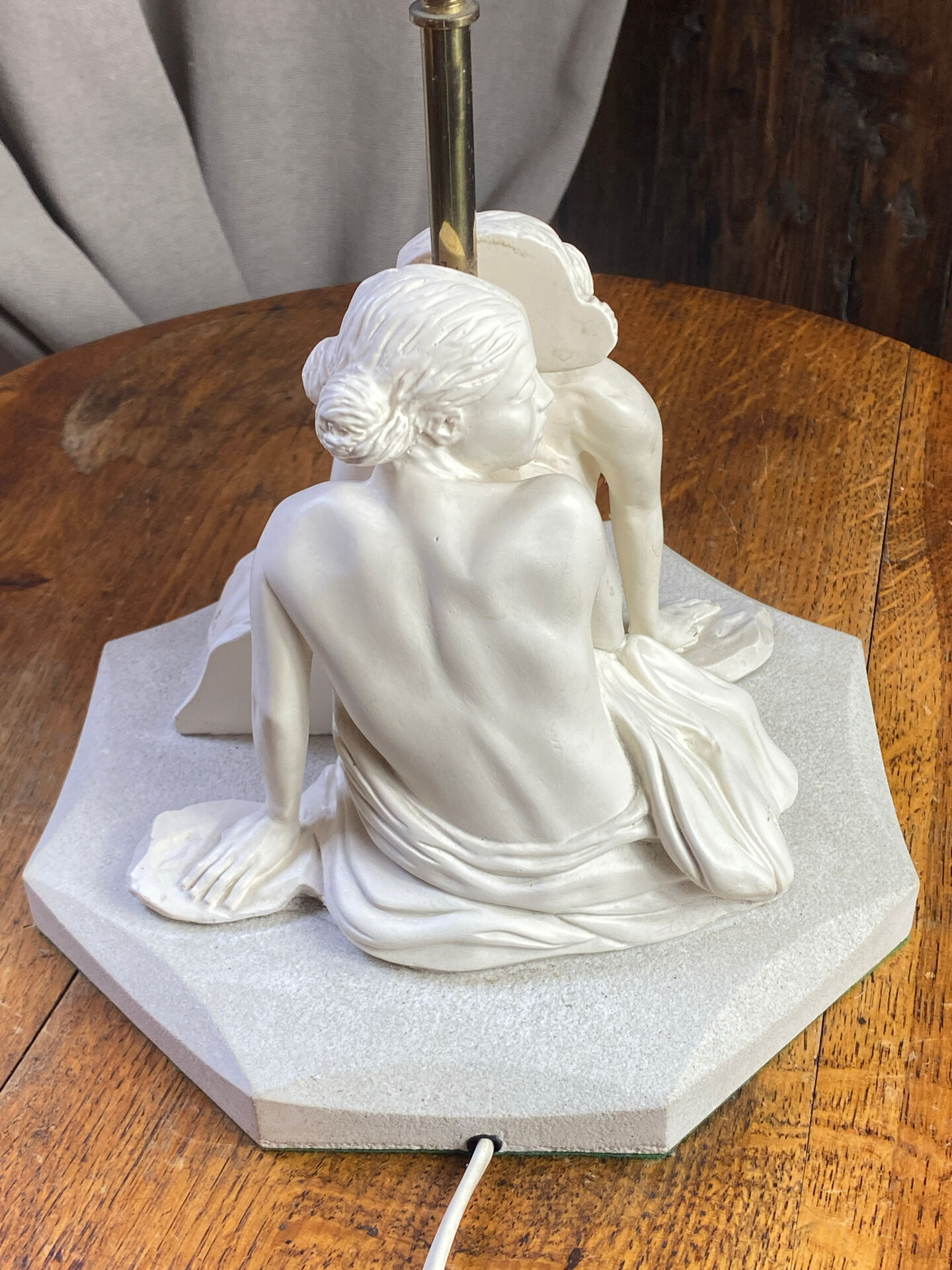 Table lamp, female figures