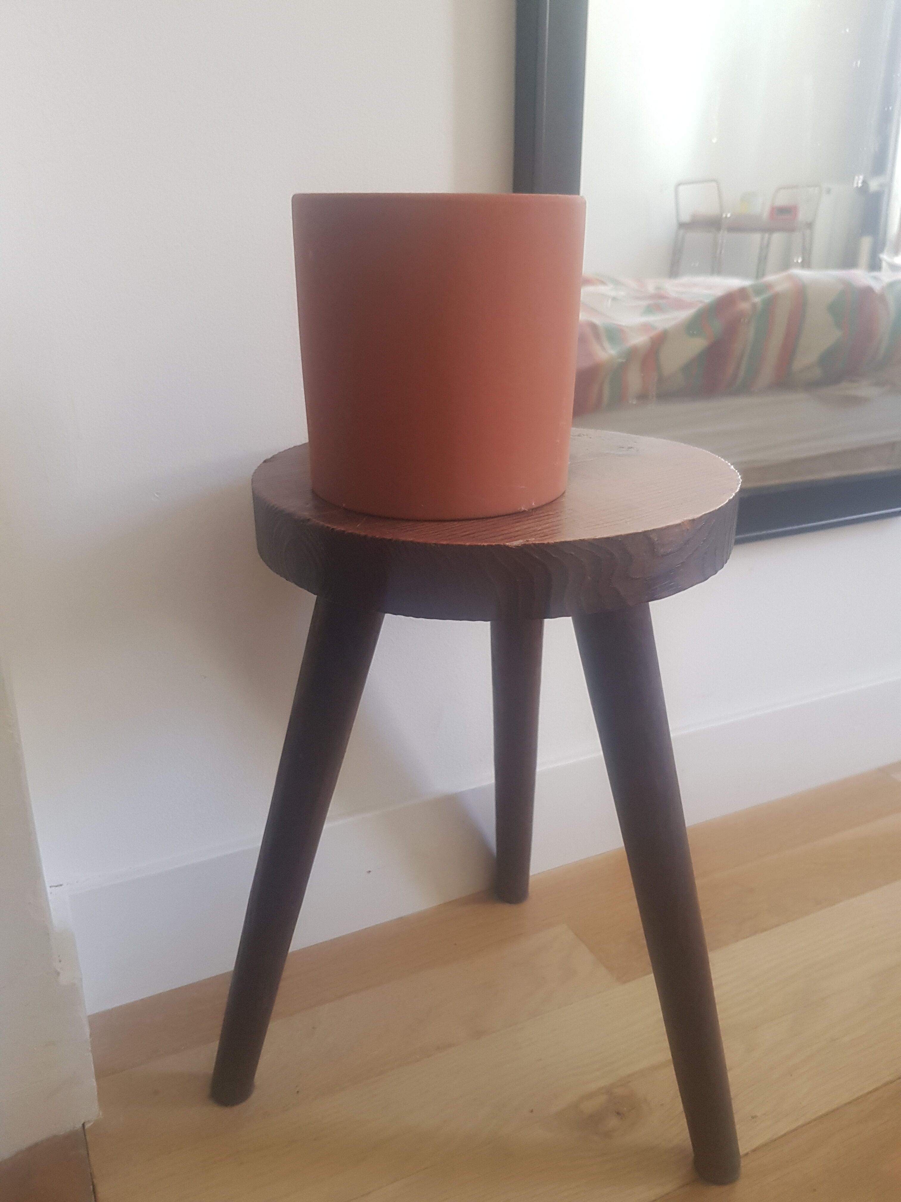 Tripod stool