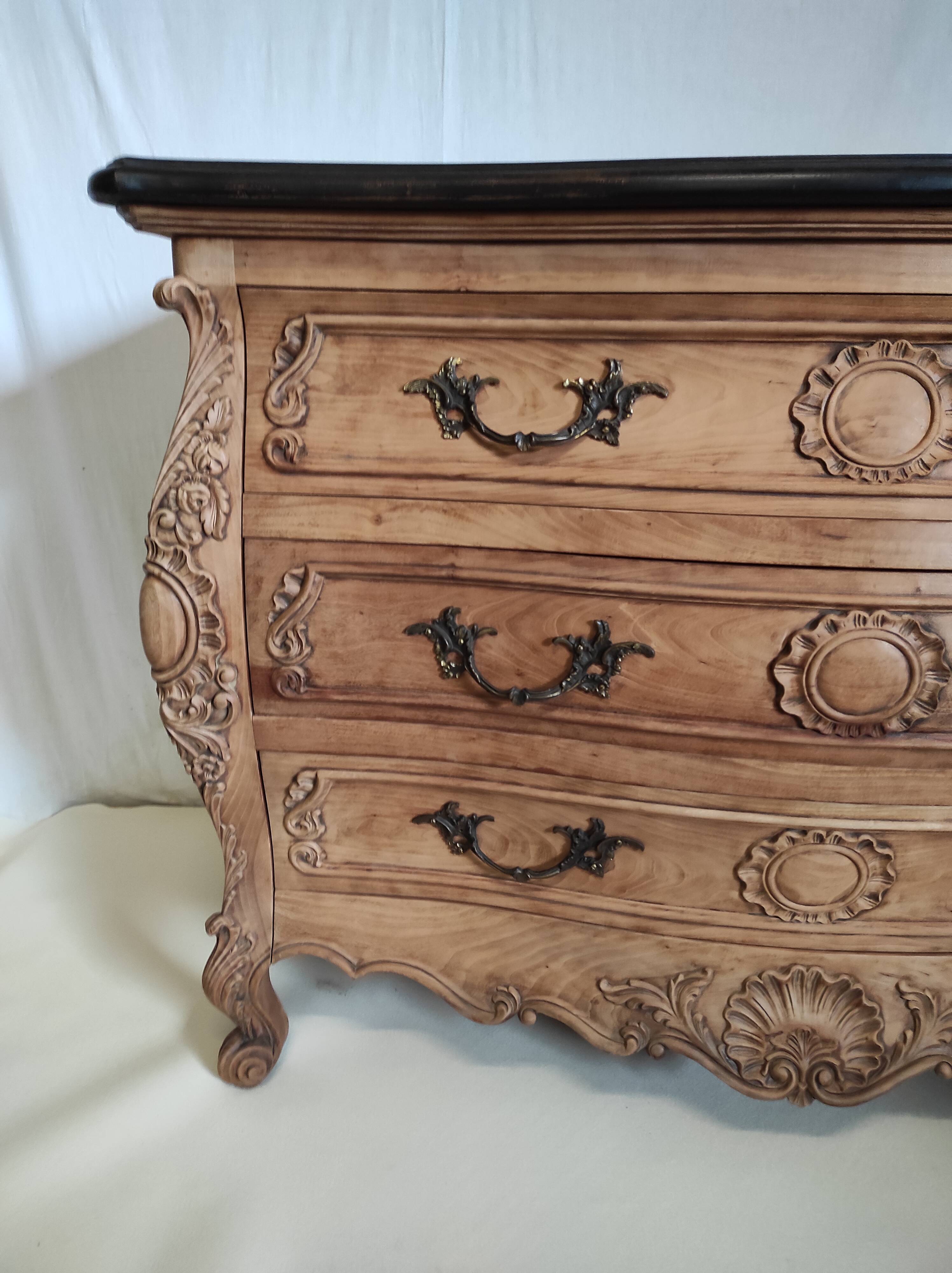 Louis XV-style Bordeaux chest of drawers redesigned
