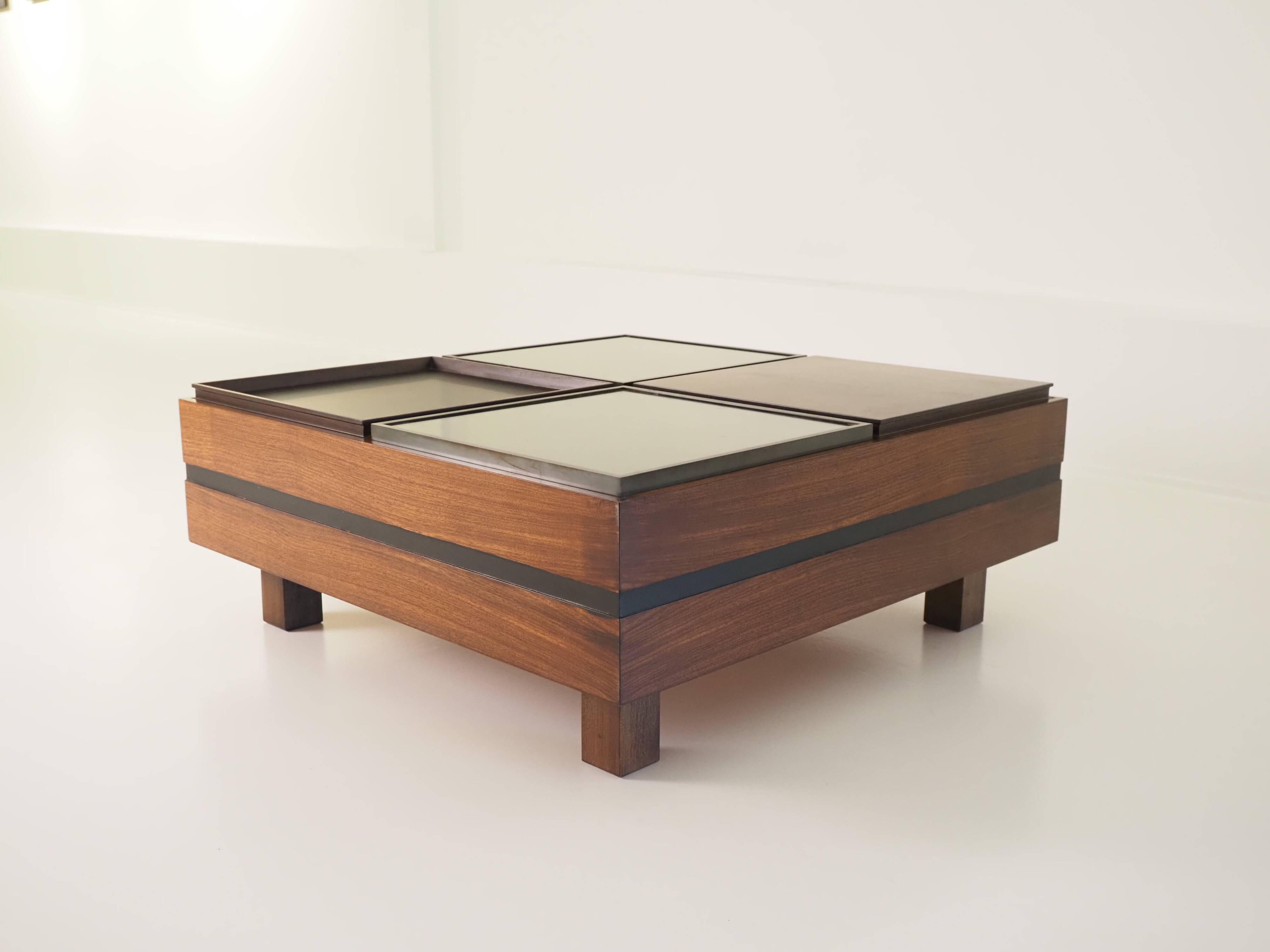 Table basse Carlo Hauner pour Forma, Brésil 1961