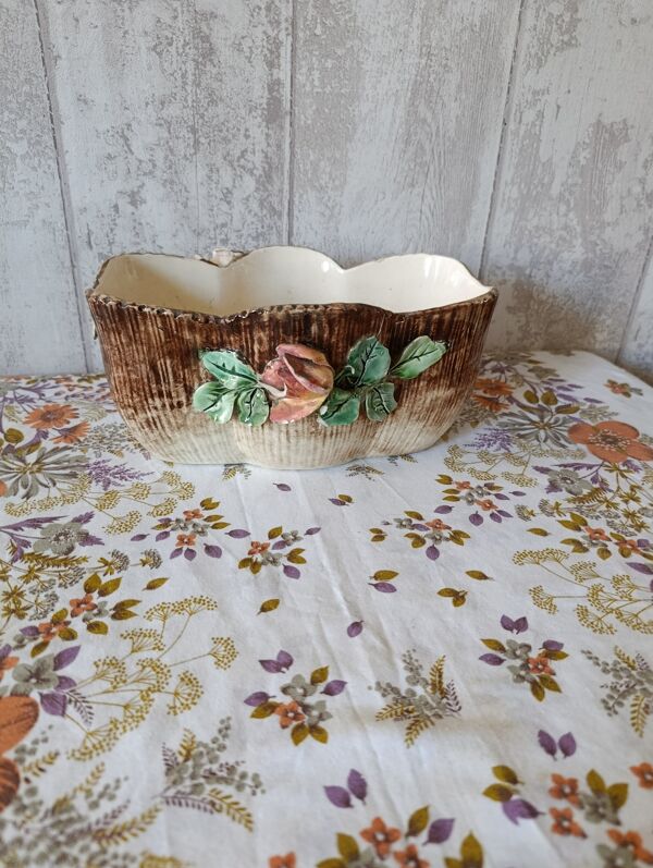 Jardinière Longchamp en terre de fer et Barbotine Art Nouveau